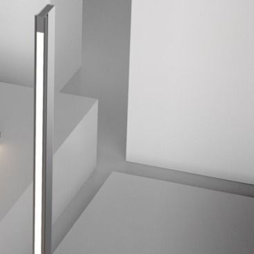 ওয়াটারপ্রুফ এবং ওয়্যারলেস প্যাক্ট নমনীয় এলইডি স্ট্রিপ লাইট দৈর্ঘ্য 5 * 8 ওয়াই-ফাই বিএলই আইইইই 802.11 বি / জি / এন 2.4 গিগাহার্টজ